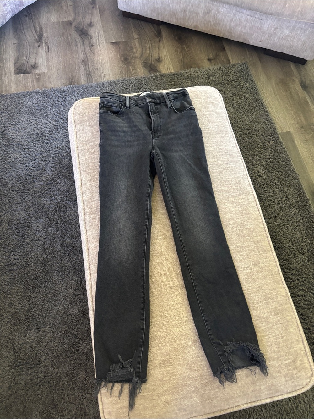 Good American Boot Leg Jeans in Washed Black with Frayed Hemi